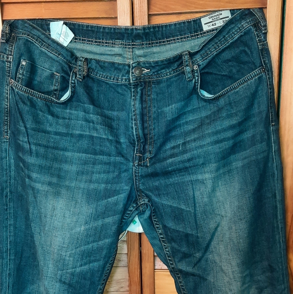 David Bitten Buffalo Driven Basic Jeans Size 42/32 - image 1